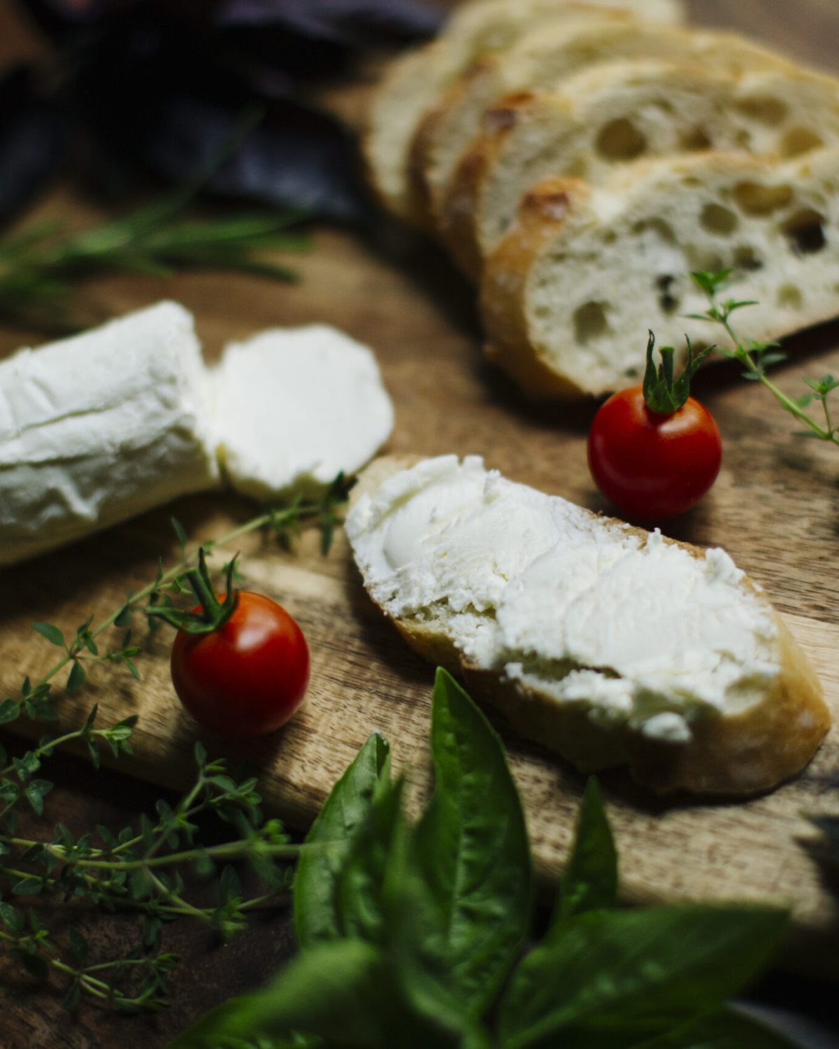 Chevre with bread